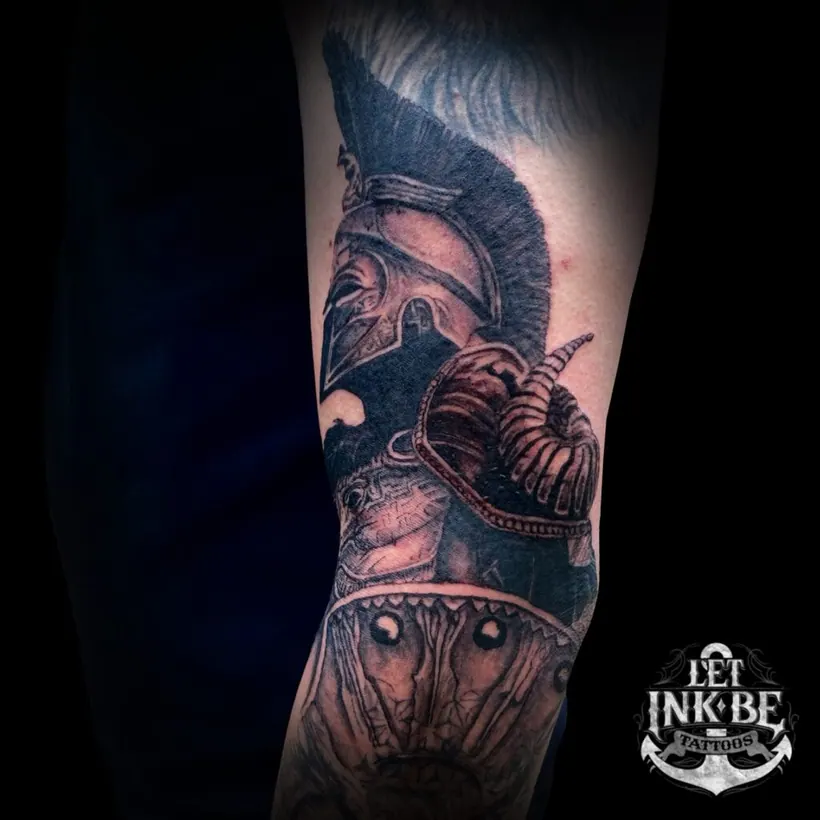 zwart wit tattoo gladiator