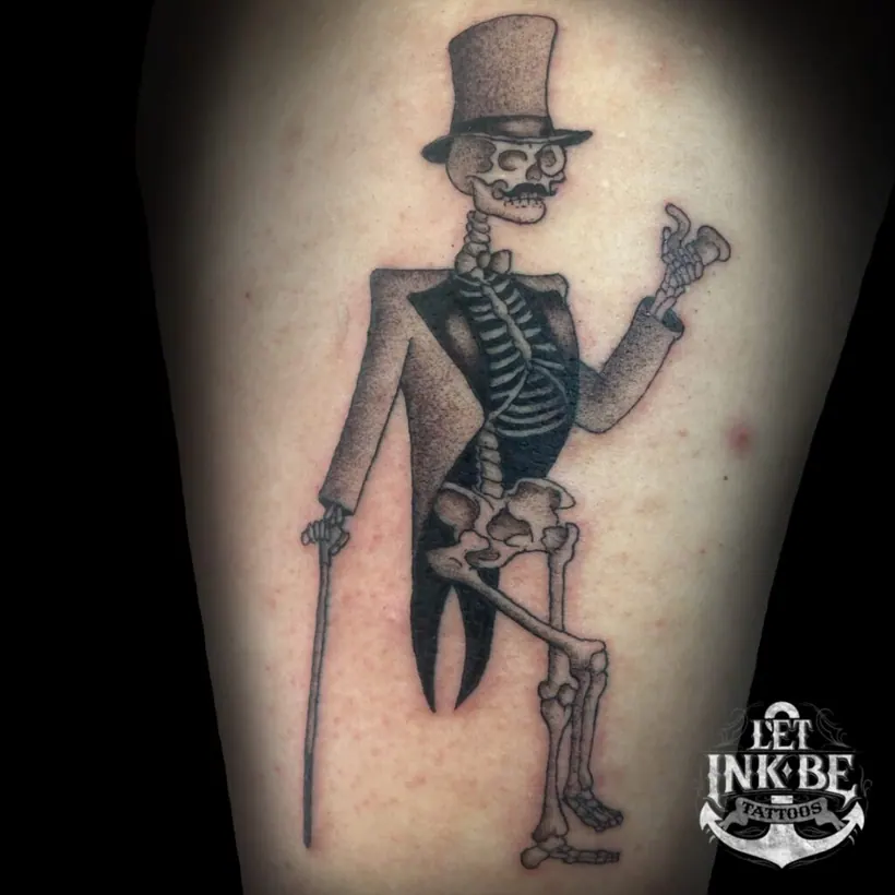 fine line tattoo gentleman skull