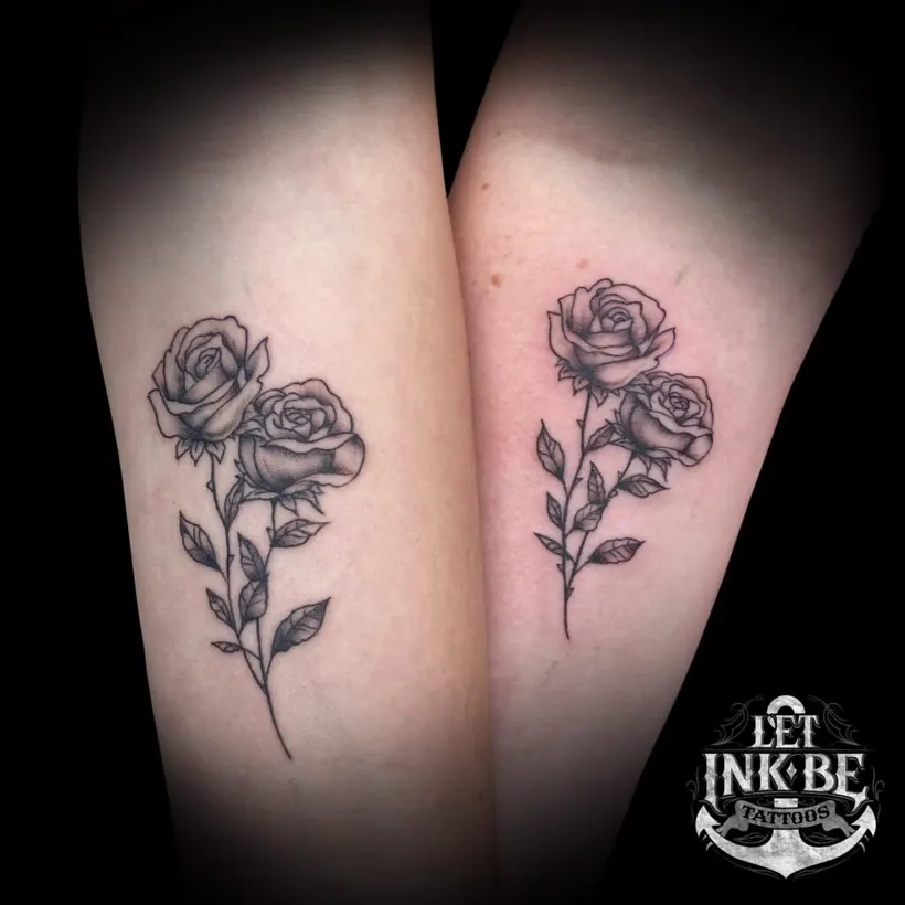 vriendschap tattoo roos